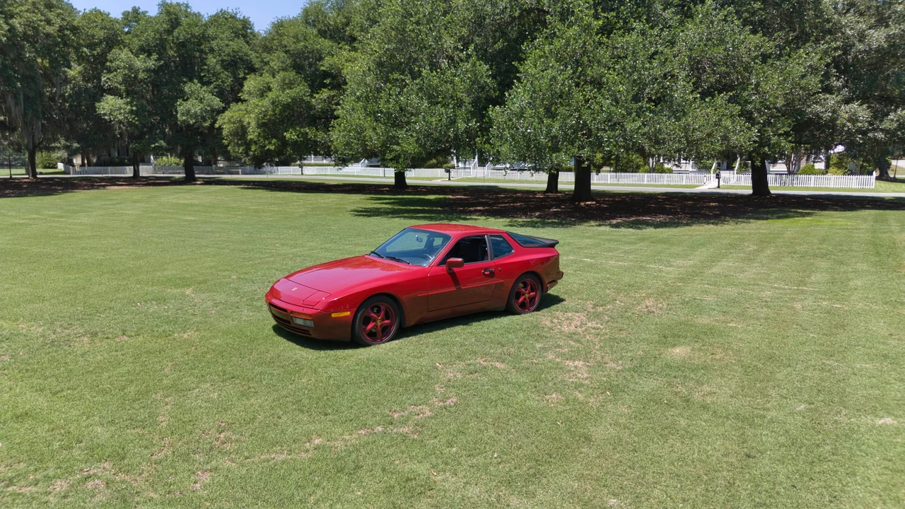 1987 Porsche 944 Turbo - Image 12 of 31