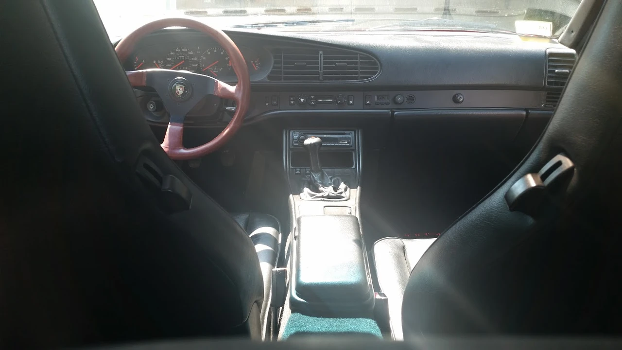 1987 Porsche 944 Turbo - Image 27 of 31