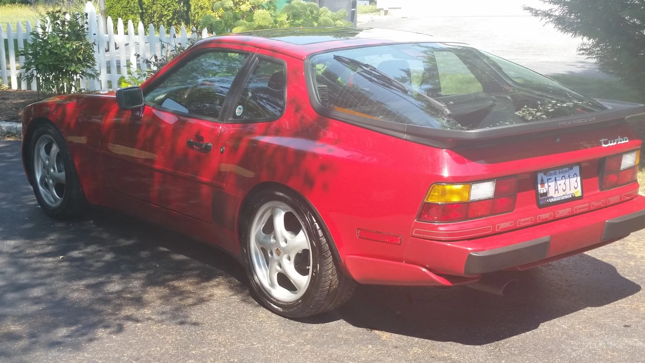 1987 Porsche 944 Turbo - Image 16 of 31