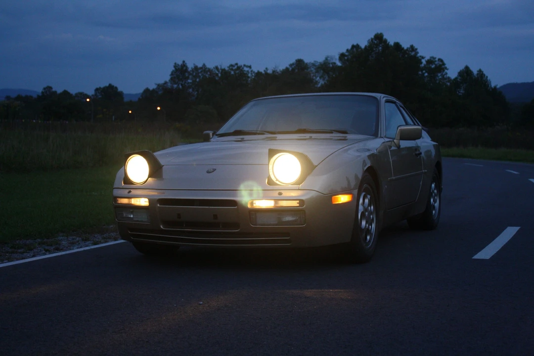 1987 Porsche 944 Turbo - Image 8 of 31