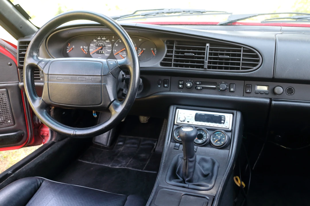 1987 Porsche 944 Turbo - Image 22 of 31