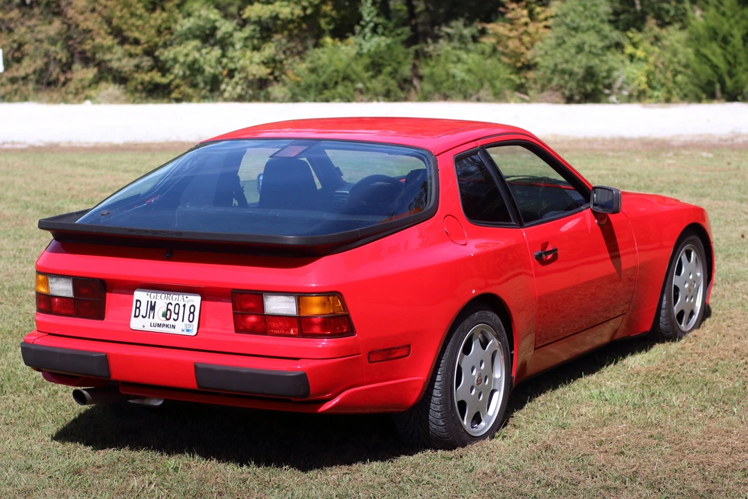 1987 Porsche 944 Turbo - Image 10 of 31