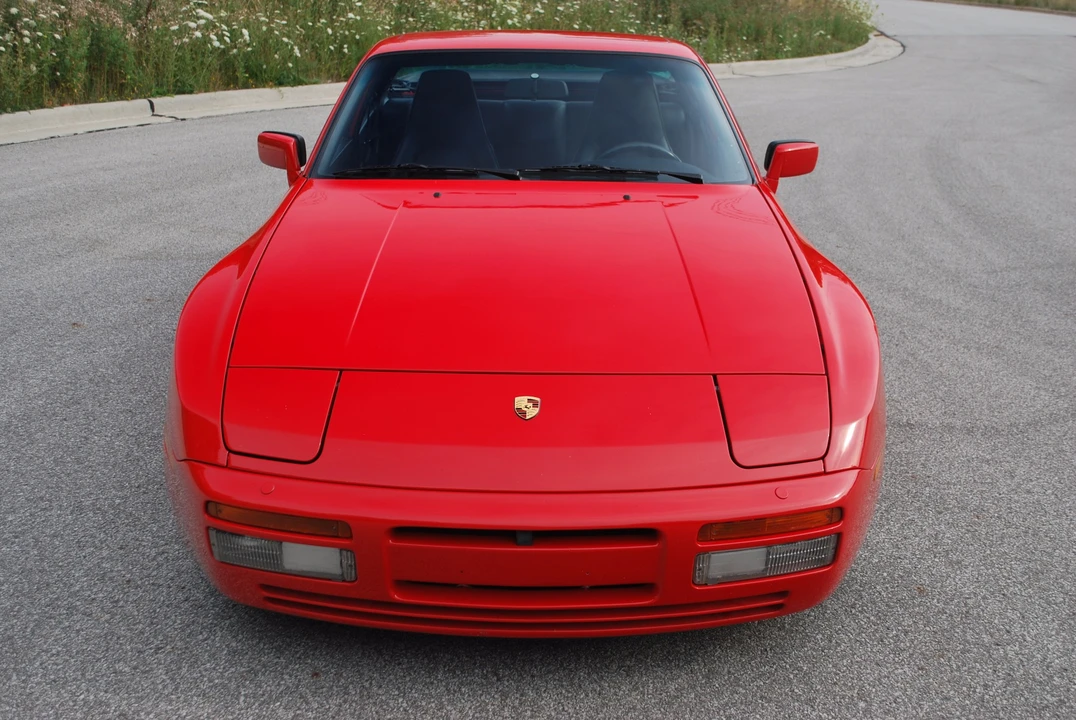 1987 Porsche 944 Turbo - Image 12 of 31