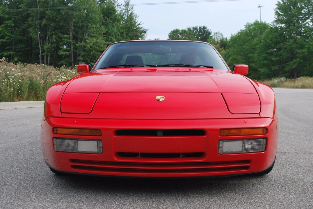 1987 Porsche 944 Turbo - Image 13 of 31