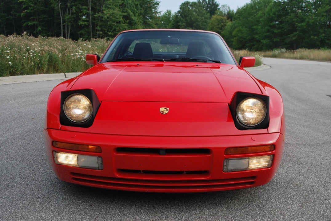 1987 Porsche 944 Turbo - Image 14 of 31