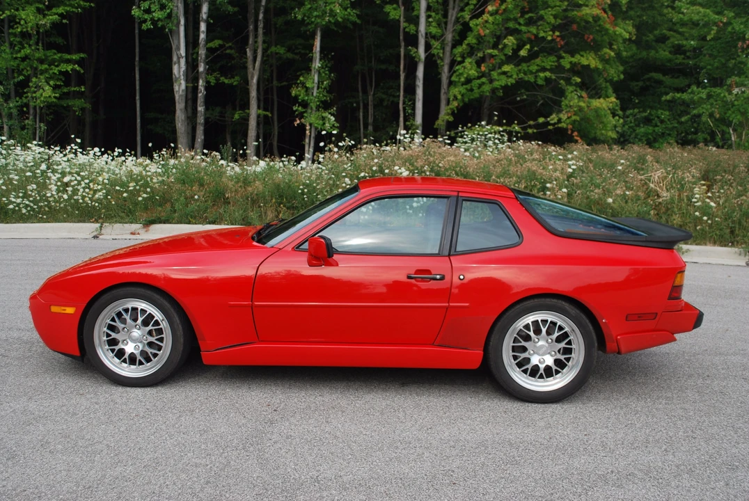 1987 Porsche 944 Turbo - Image 3 of 31
