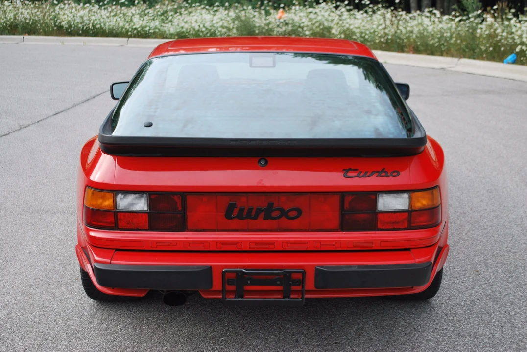 1987 Porsche 944 Turbo - Image 6 of 31