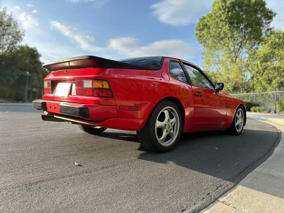1987 Porsche 944 Turbo - Image 21 of 31