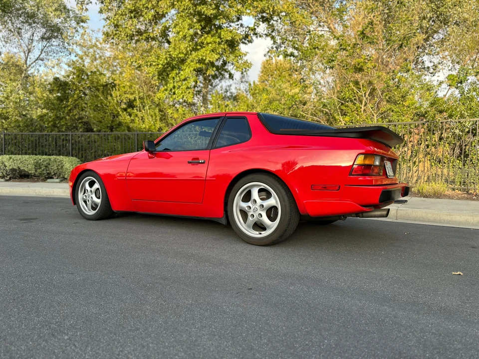 1987 Porsche 944 Turbo - Image 16 of 31