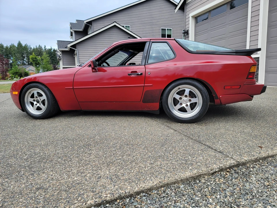 1987 Porsche 944 Turbo - Image 17 of 31