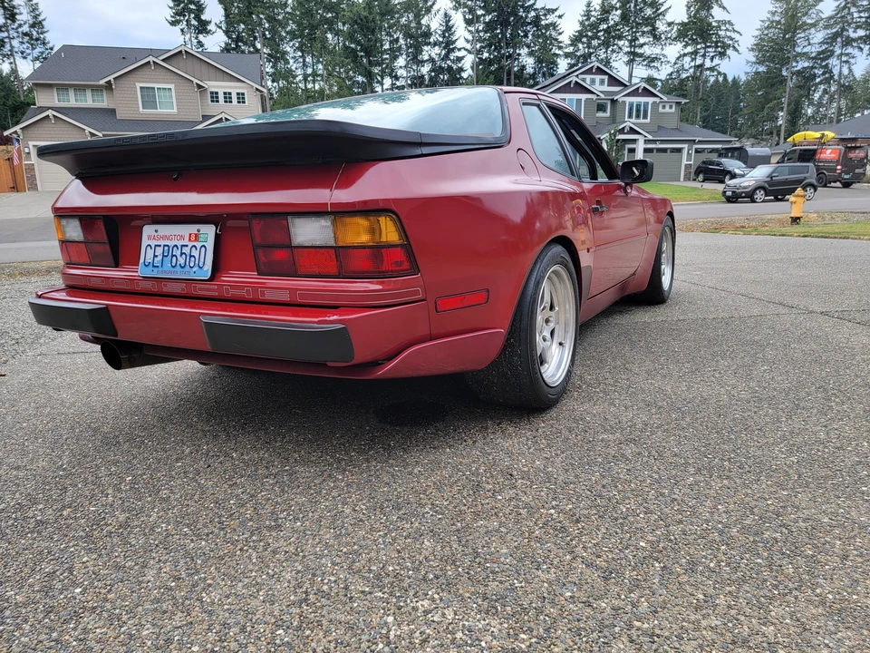 1987 Porsche 944 Turbo - Image 29 of 31