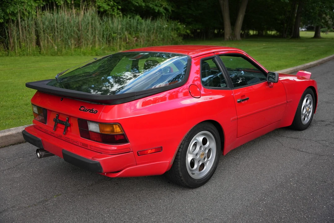 1987 Porsche 944 Turbo - Image 29 of 31