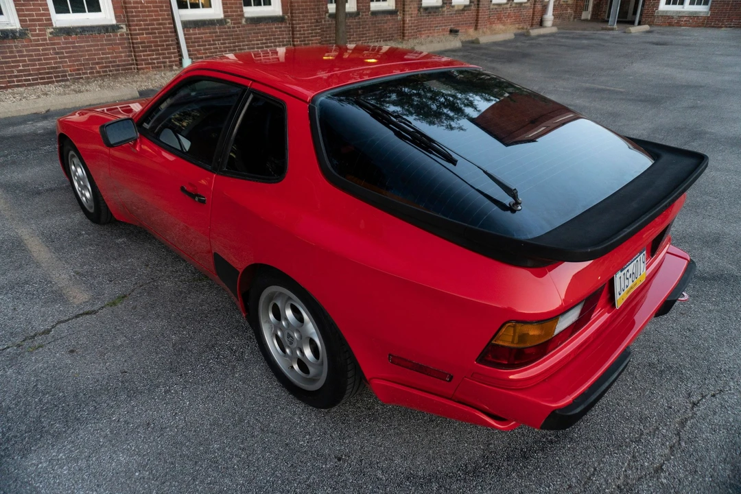 1987 Porsche 944 Turbo - Image 15 of 31