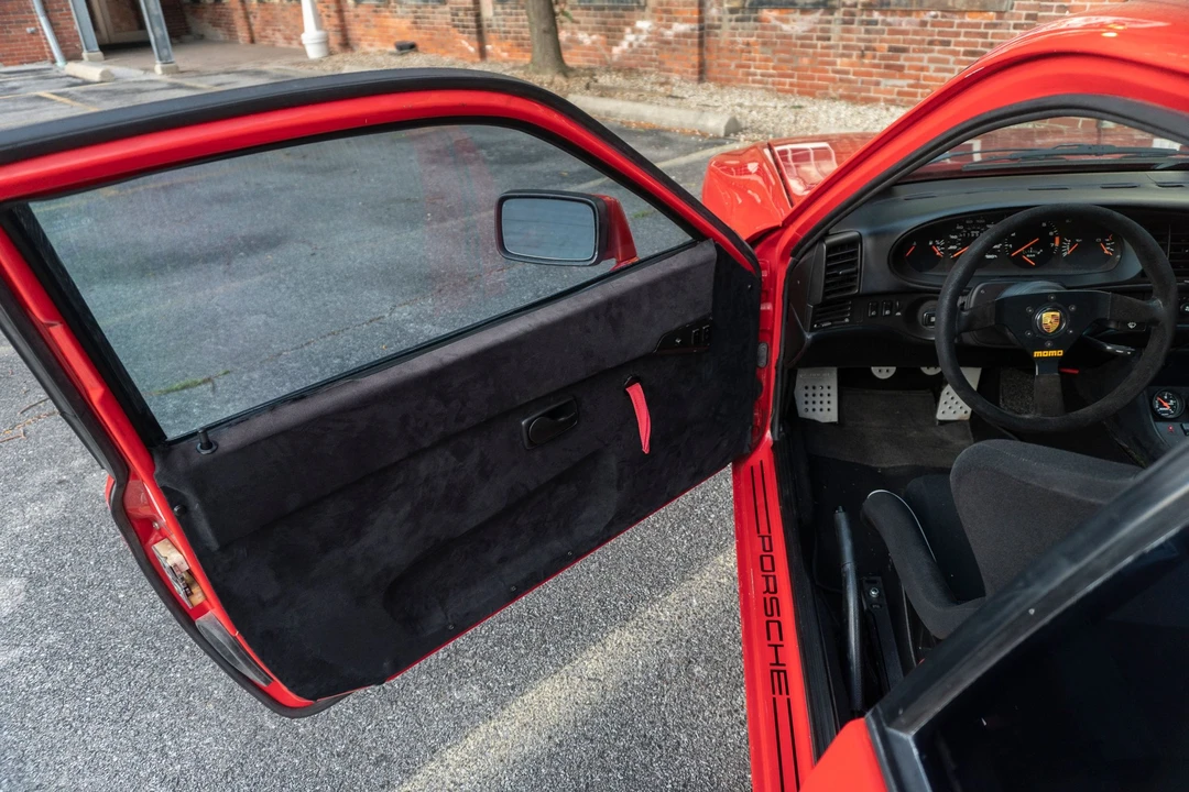 1987 Porsche 944 Turbo - Image 25 of 31