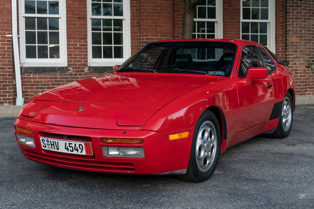 1987 Porsche 944 Turbo - Image 2 of 31