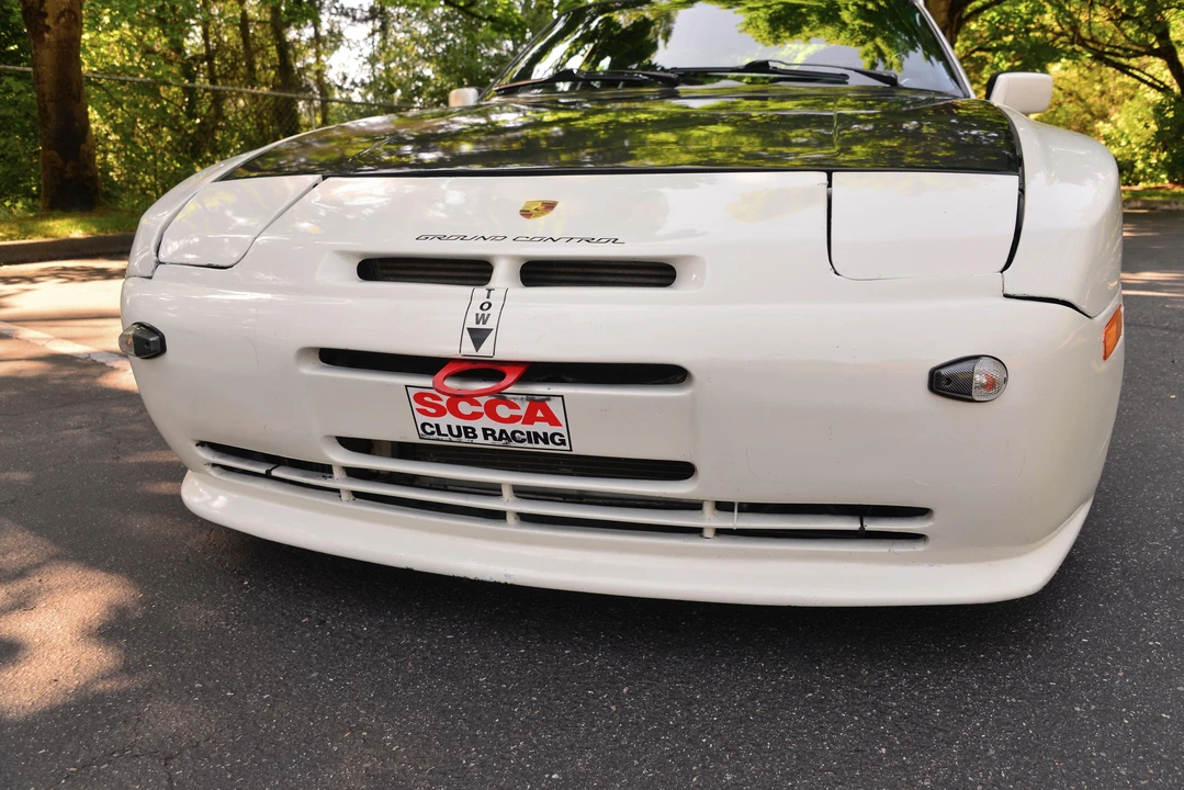 1987 Porsche 944 Turbo - Image 16 of 31