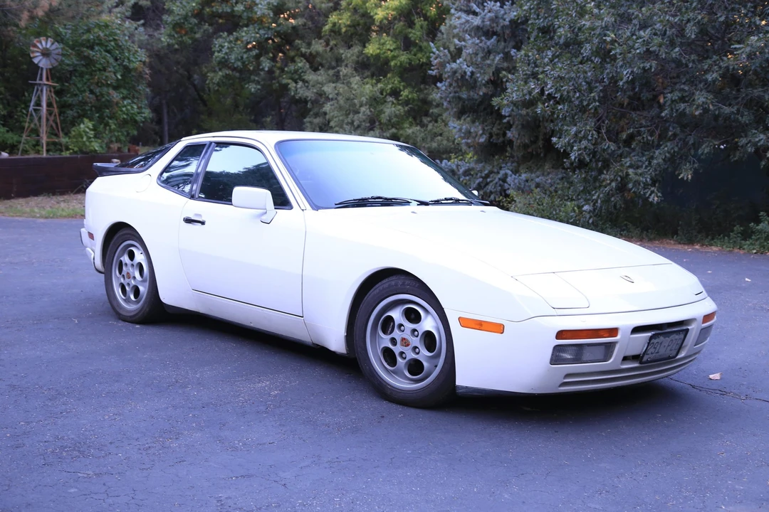 1987 Porsche 944 Turbo - Image 2 of 31