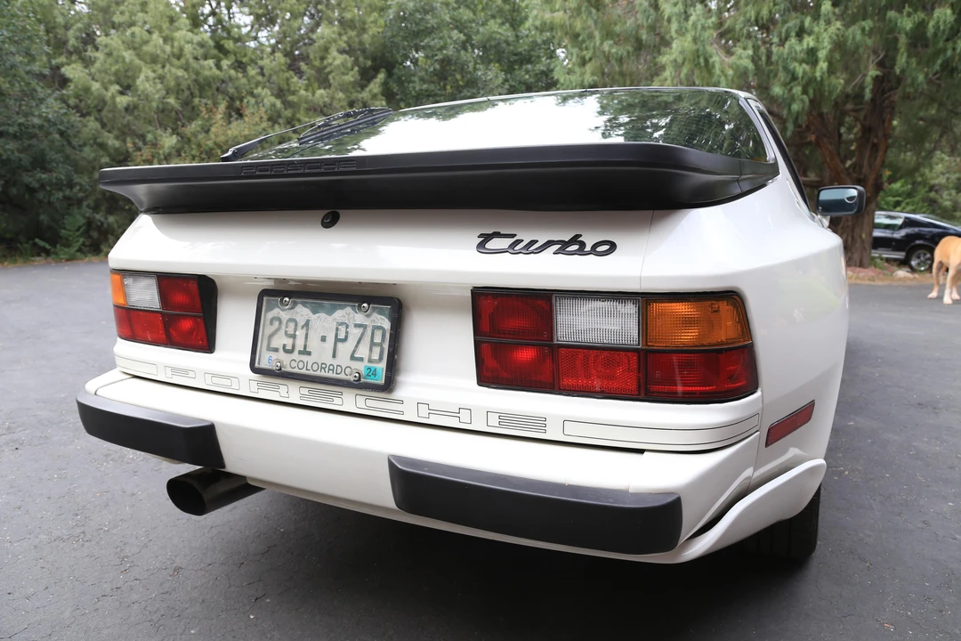 1987 Porsche 944 Turbo - Image 16 of 31