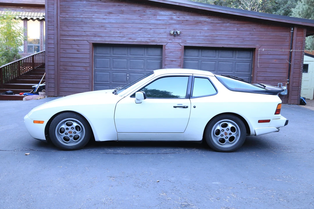 1987 Porsche 944 Turbo - Image 10 of 31