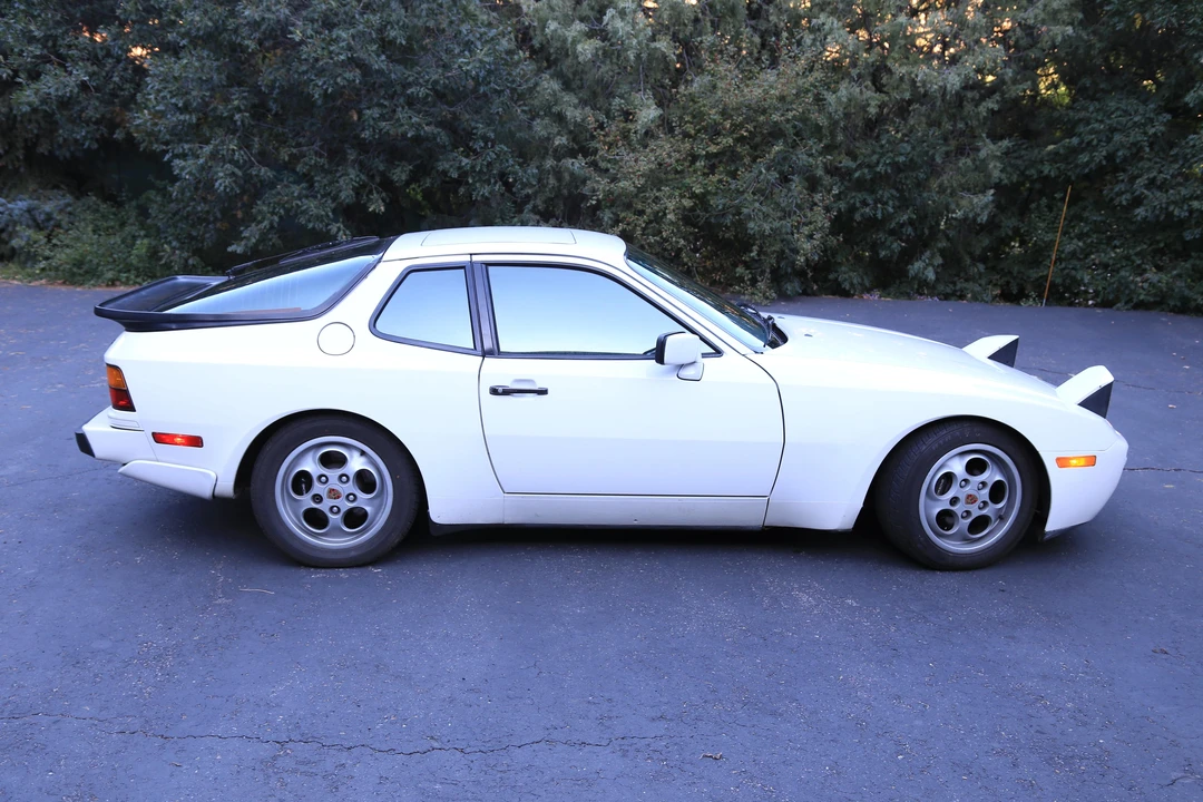 1987 Porsche 944 Turbo - Image 19 of 31