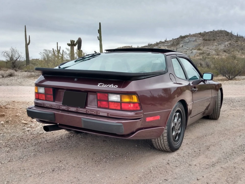 1987 Porsche 944 Turbo - Image 8 of 31