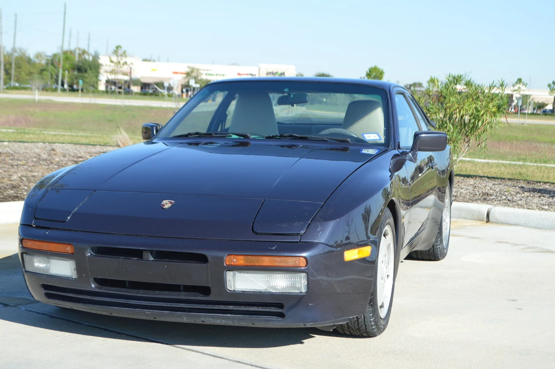 1987 Porsche 944 Turbo - Image 9 of 31