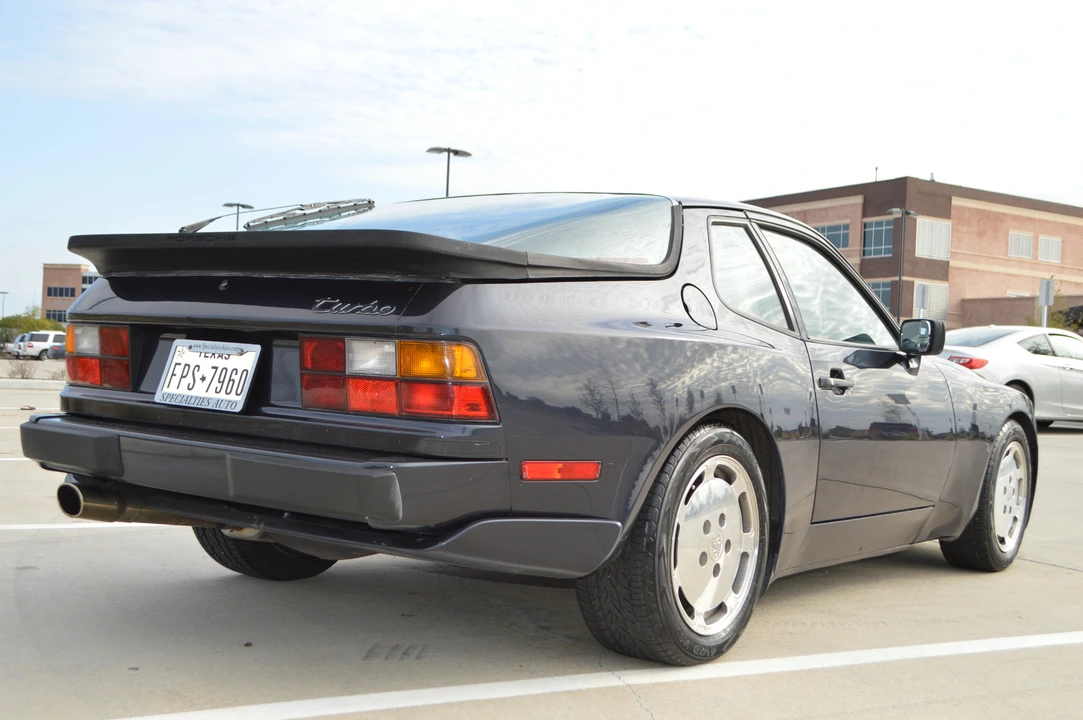 1987 Porsche 944 Turbo - Image 20 of 31