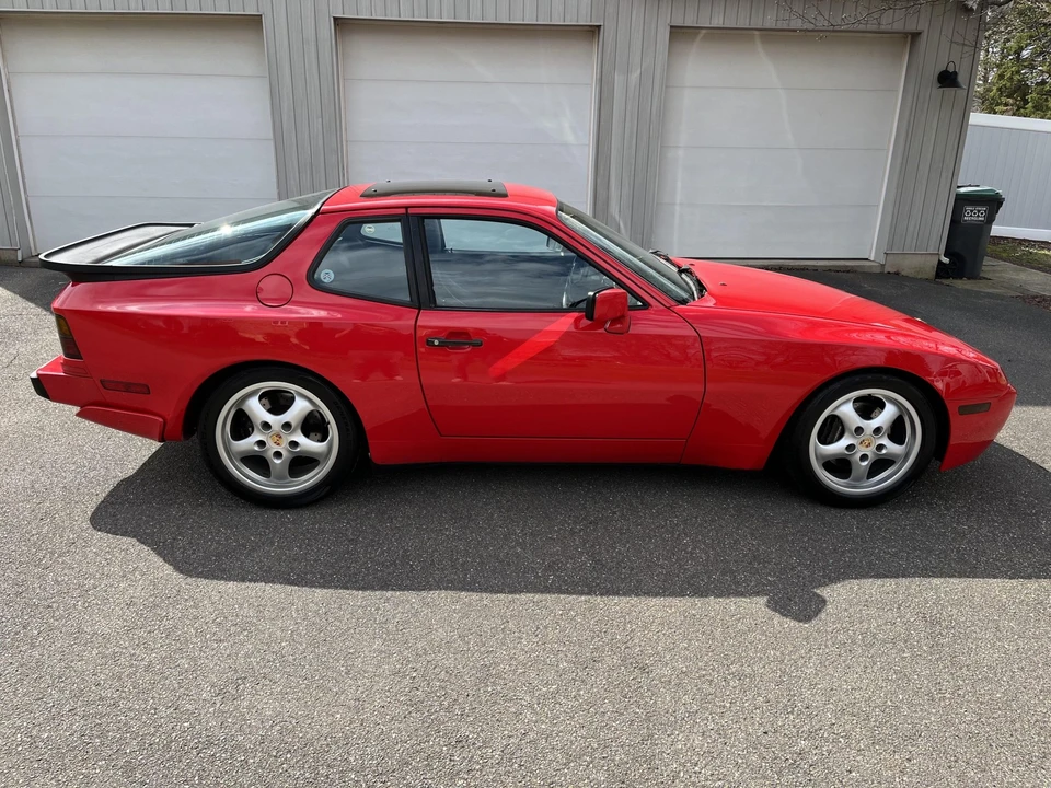 1987 Porsche 944 Turbo - Image 13 of 31