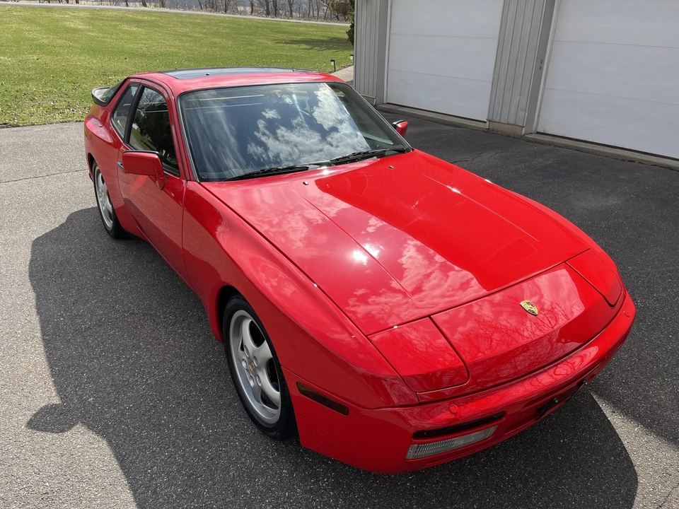1987 Porsche 944 Turbo - Image 3 of 31