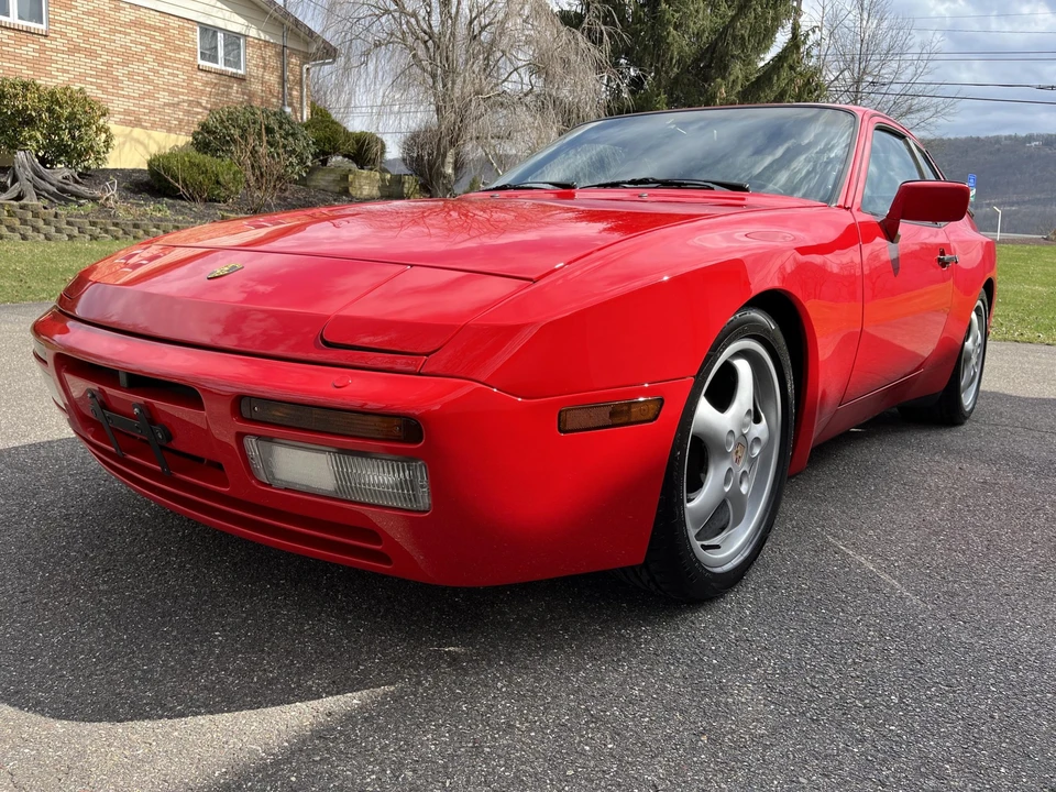 1987 Porsche 944 Turbo - Image 26 of 31