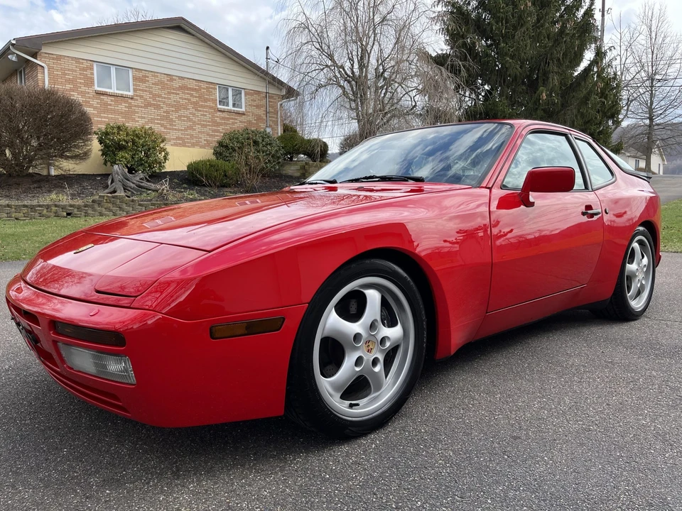 1987 Porsche 944 Turbo - Image 17 of 31