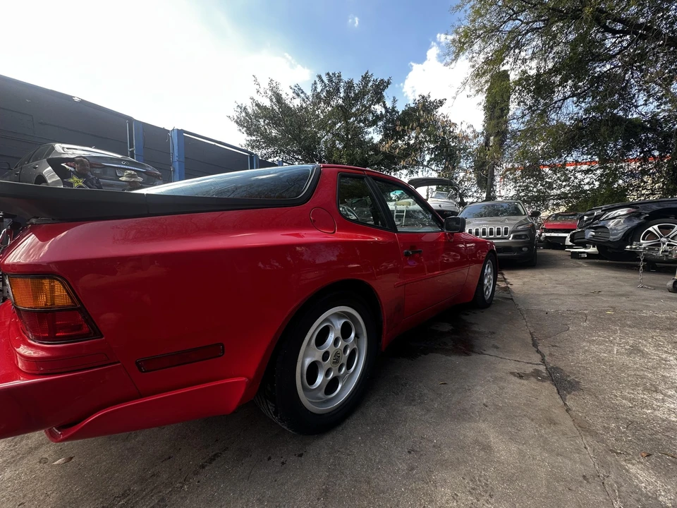 1987 Porsche 944 Turbo - Image 21 of 31