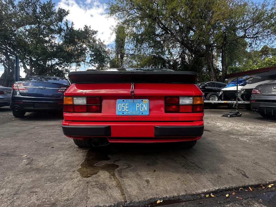 1987 Porsche 944 Turbo - Image 12 of 31