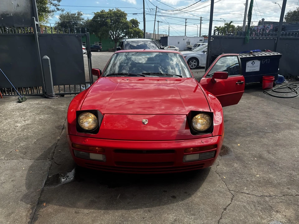 1987 Porsche 944 Turbo - Image 5 of 31