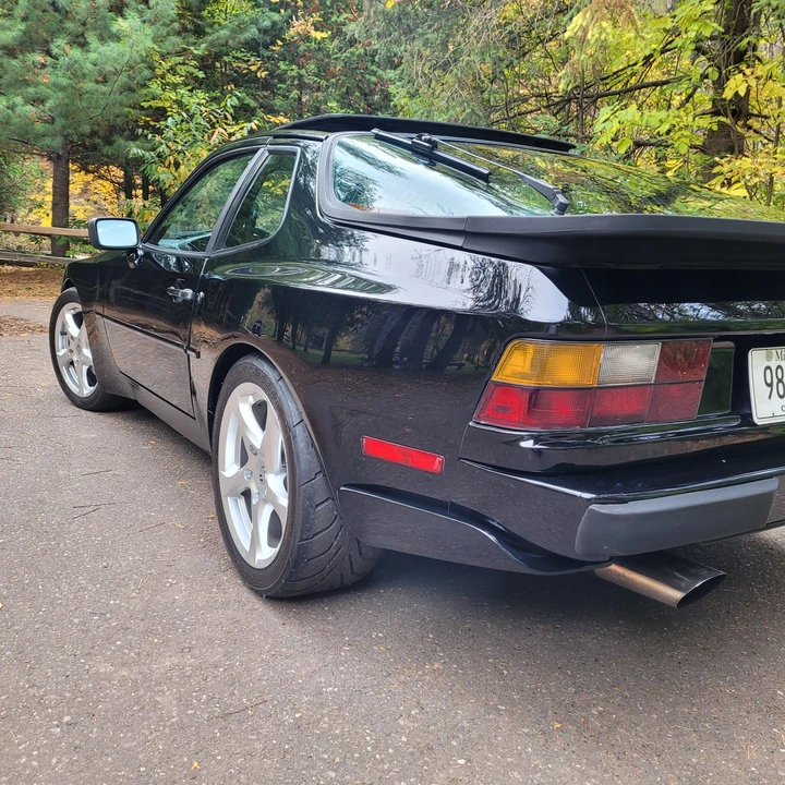 1987 Porsche 944 Turbo - Image 30 of 31
