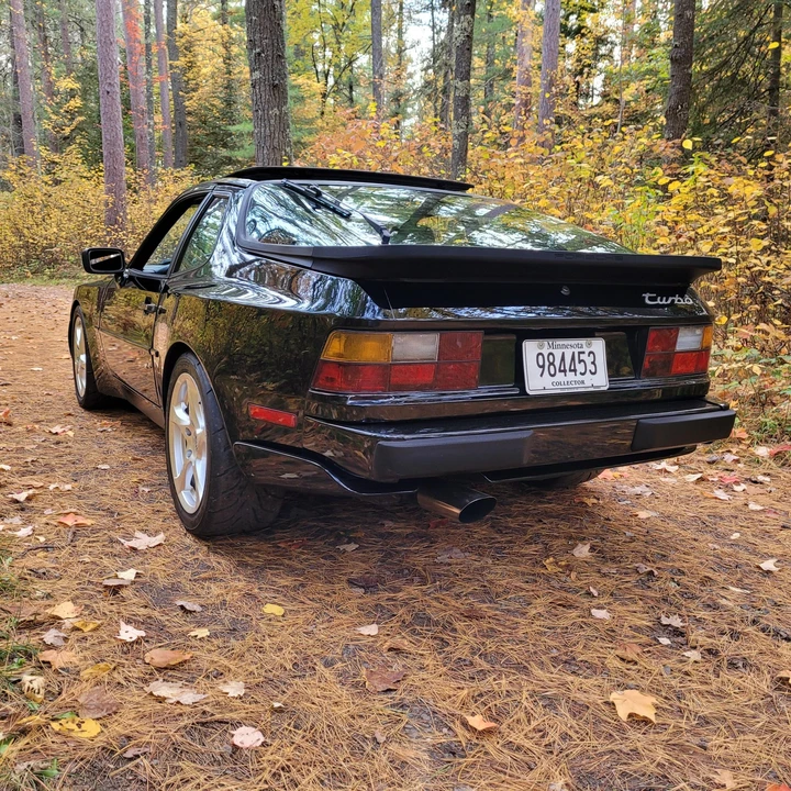 1987 Porsche 944 Turbo - Image 10 of 31