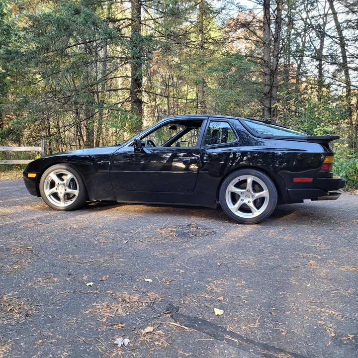 1987 Porsche 944 Turbo - Image 8 of 31