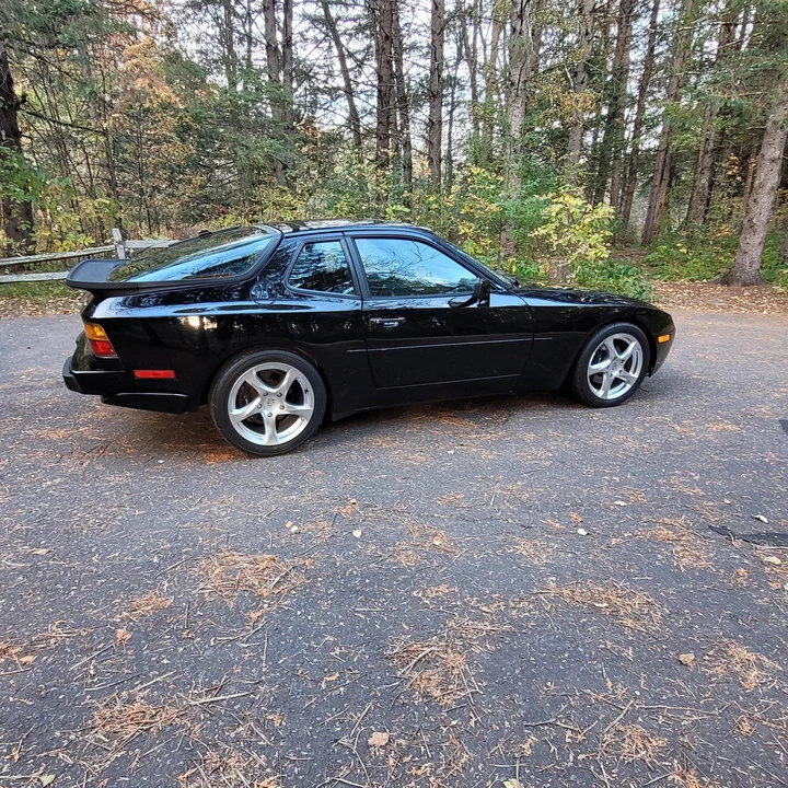 1987 Porsche 944 Turbo - Image 16 of 31
