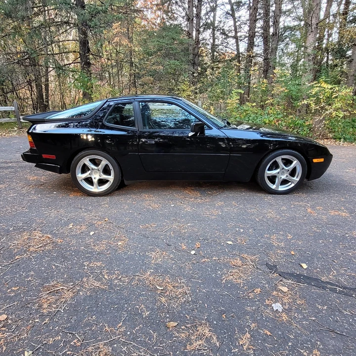 1987 Porsche 944 Turbo - Image 17 of 31