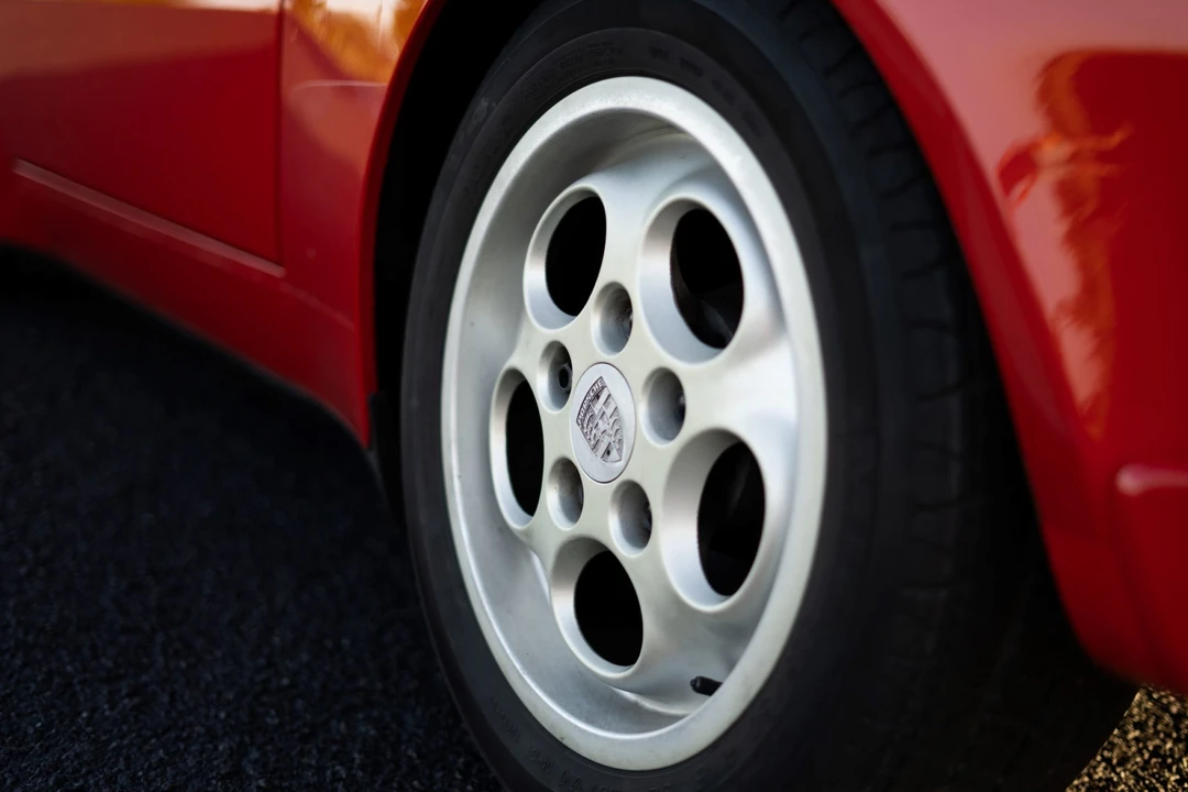 1987 Porsche 944 Turbo - Image 29 of 31