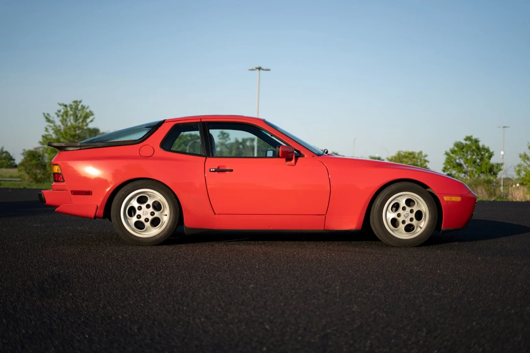 1987 Porsche 944 Turbo - Image 9 of 31