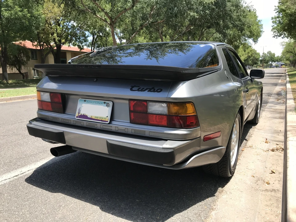 1987 Porsche 944 Turbo - Image 13 of 31