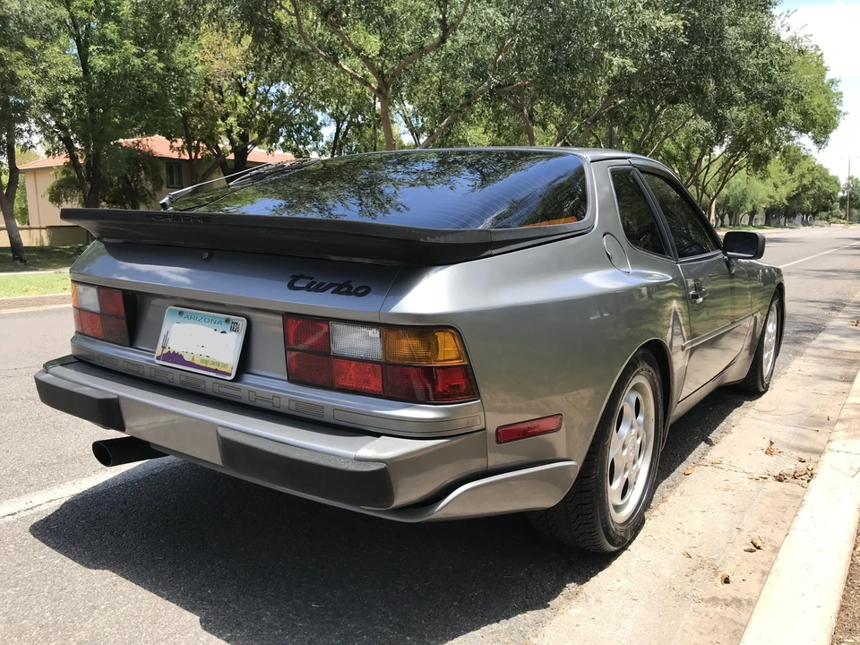 1987 Porsche 944 Turbo - Image 14 of 31