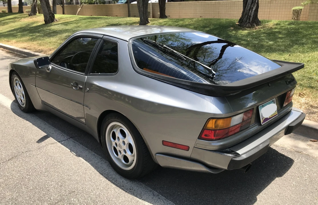 1987 Porsche 944 Turbo - Image 8 of 31