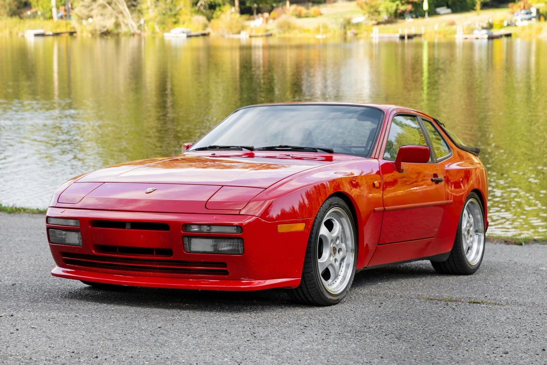 1987 Porsche 944 Turbo - Image 1 of 31