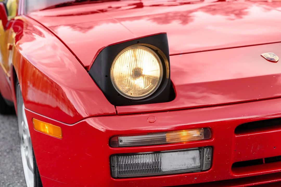 1987 Porsche 944 Turbo - Image 15 of 31