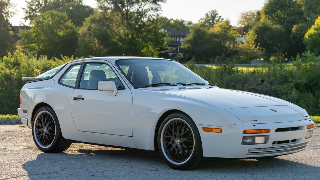 1987 Porsche 944 Turbo - Image 4 of 31
