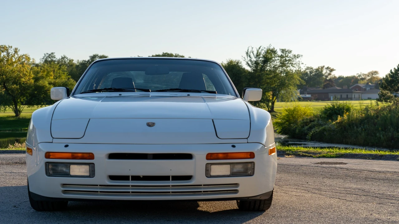 1987 Porsche 944 Turbo - Image 20 of 31
