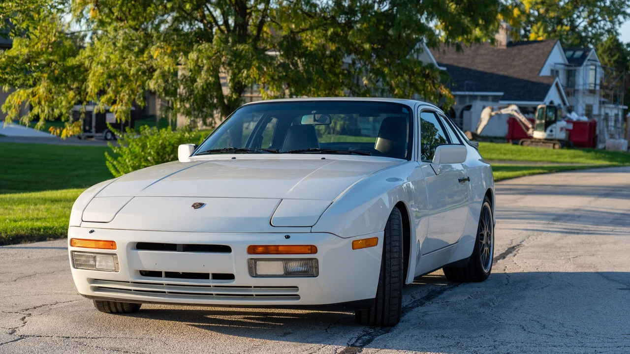 1987 Porsche 944 Turbo - Image 24 of 31