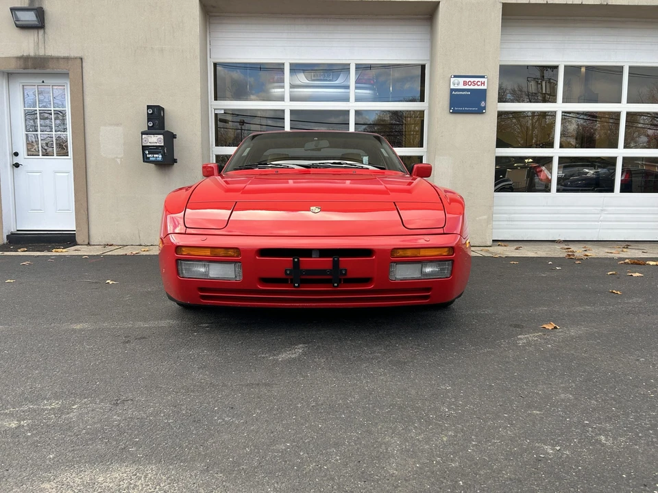 1987 Porsche 944 Turbo - Image 5 of 31